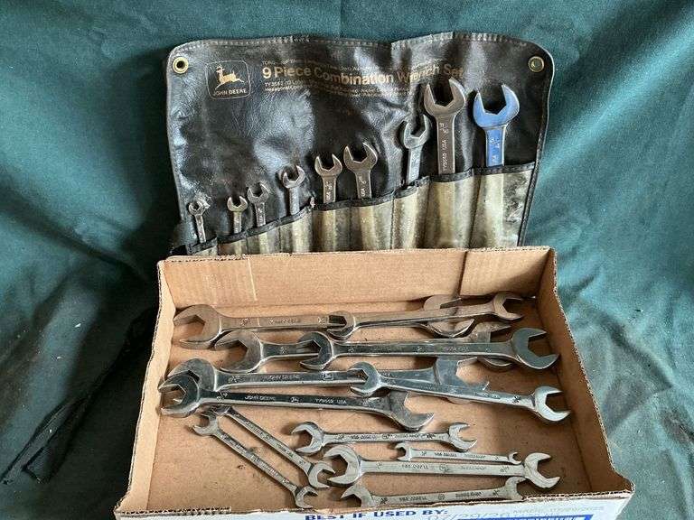 John Deere 9-piece combination wrench set up to 3/4" image
