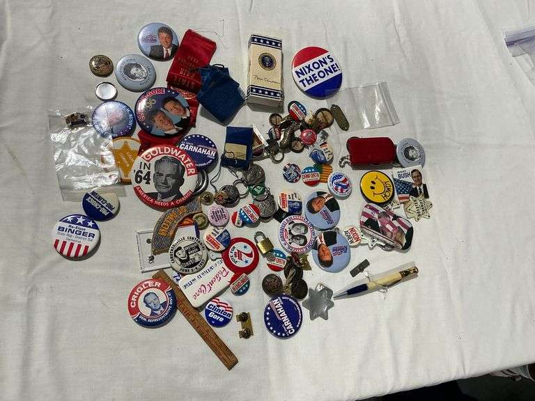Political pins, advertising pins, George Bush, Nixon, etc. image