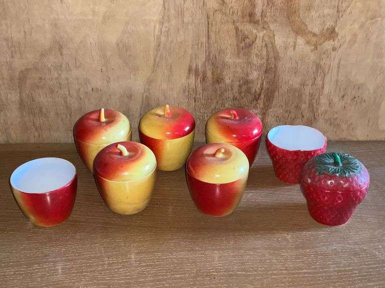 Apple containers, strawberry container image