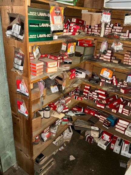 Lawn mower parts, Briggs & Stratton, LawnBoy image