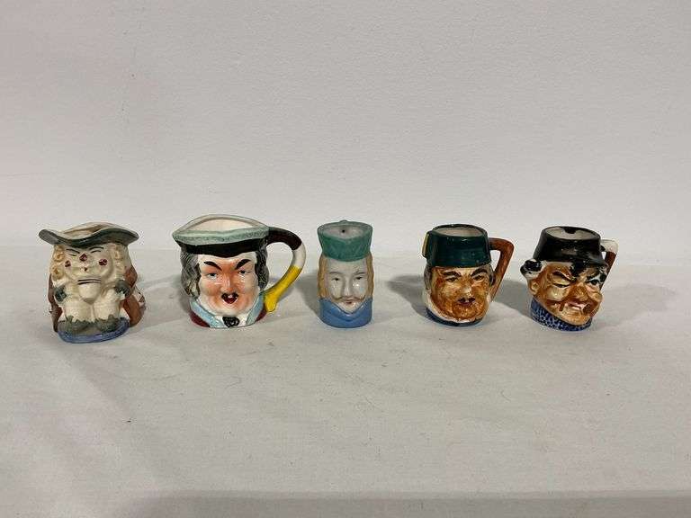 5 small Toby mugs image