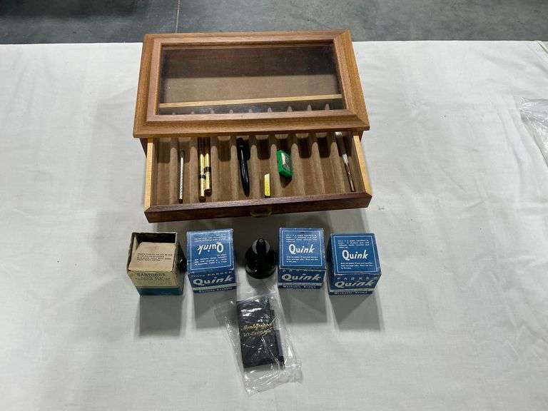 Wooden pen display box with ink cartridges, etc. image
