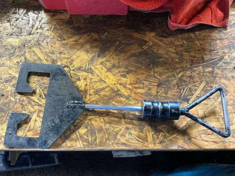 Homemade hub holder or variator/clutch bell tool image