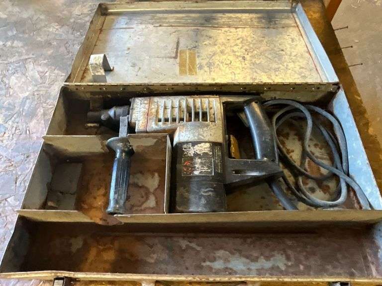 Chicago pneumatic hammer drill image
