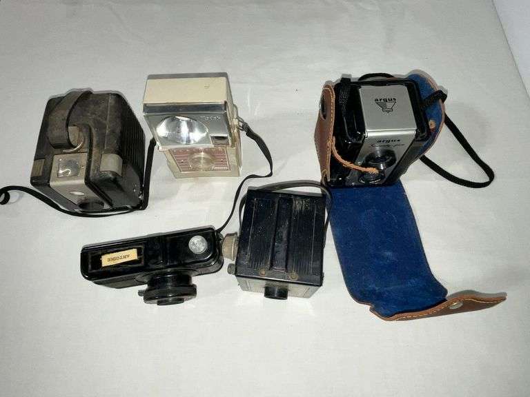 Herco Imperial 620 snap shot camera, Brownie Kodak Hawkeye camera image