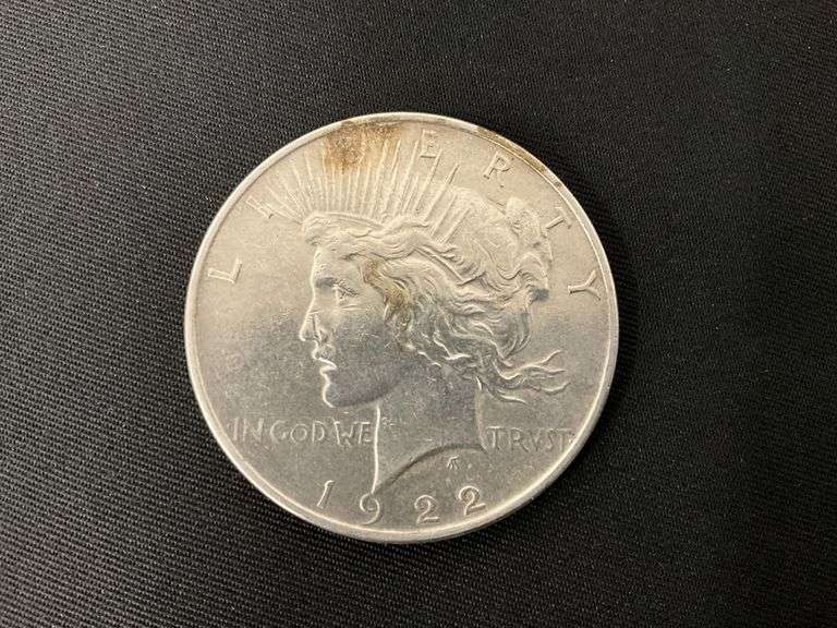 1922 Peace silver dollar image
