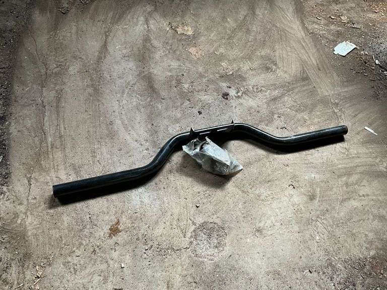 Universal transmission cross member image