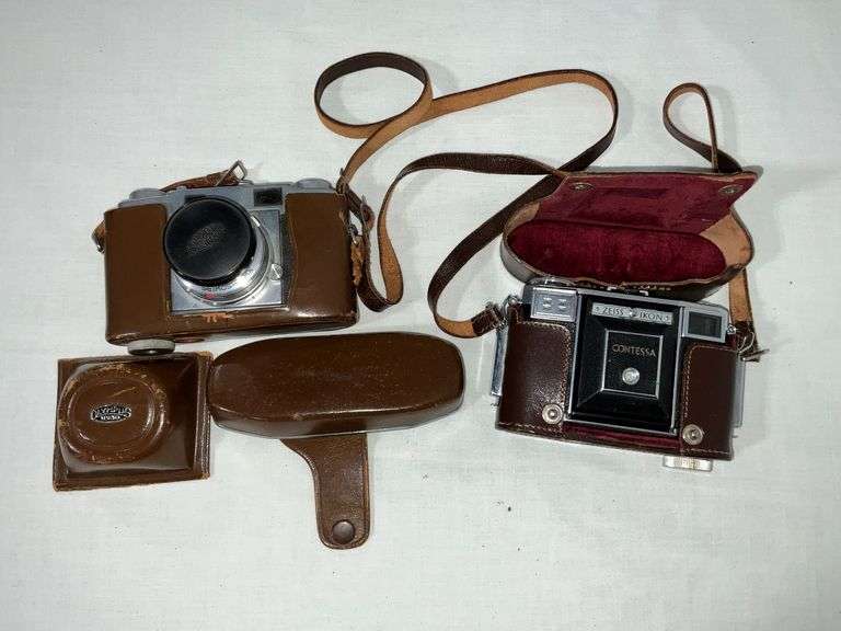Olympus 35-S 35 mm camera, case rough image