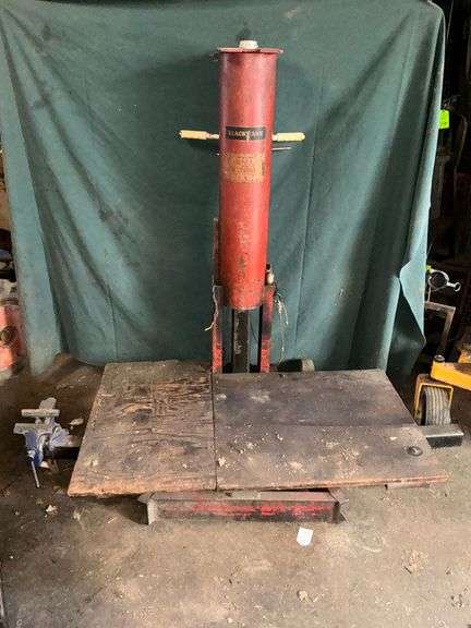 Blackhawk bumper jack 2 1/2-ton image