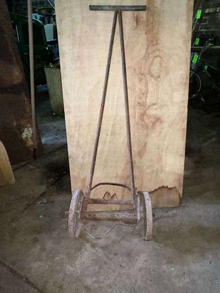 Vintage 2-wheel metal cart image