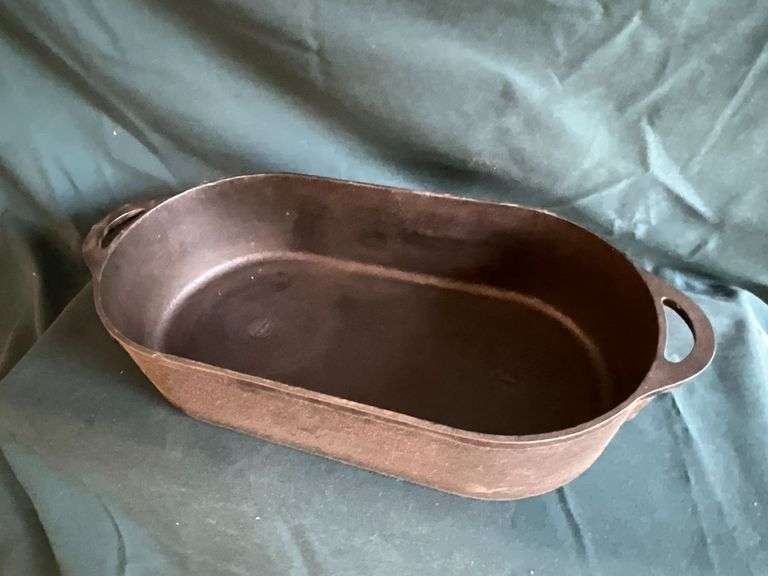 No. 3060  cast iron deep fish fryer image