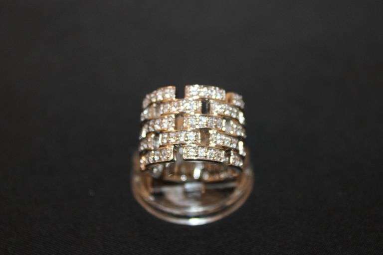 Sterling Silver ring size 6 with interesting chain linked style band, decorative stones throughout. image