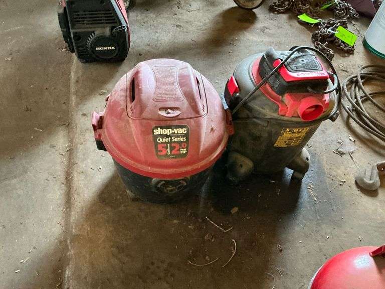 3 Shop Vacs wet/dry vacuums image
