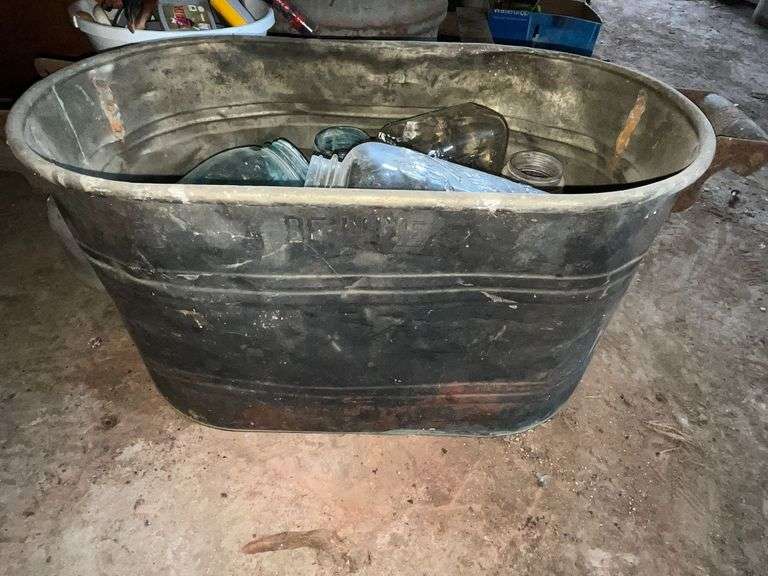 Copper? Deluxe wash tub with assorted blue jars image