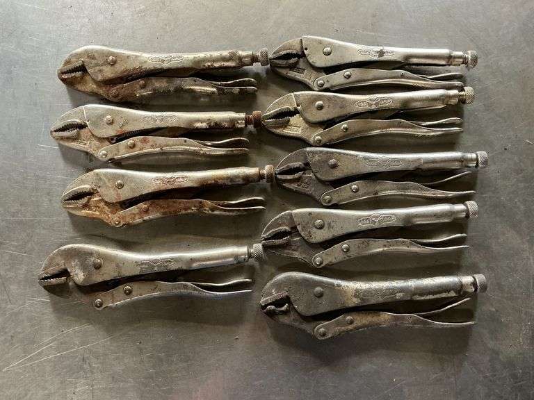 Vise Grip locking pliers image