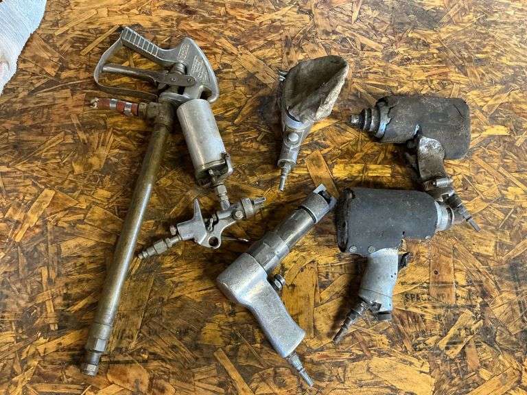 Assortment of air tools image