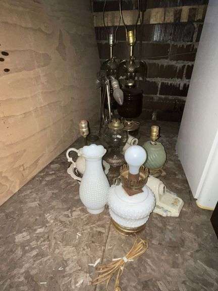 Oil lamp, dresser lamps, vintage light fixtures image