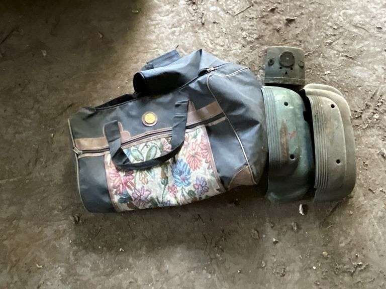 FleeTwin side plates for outboard motor image