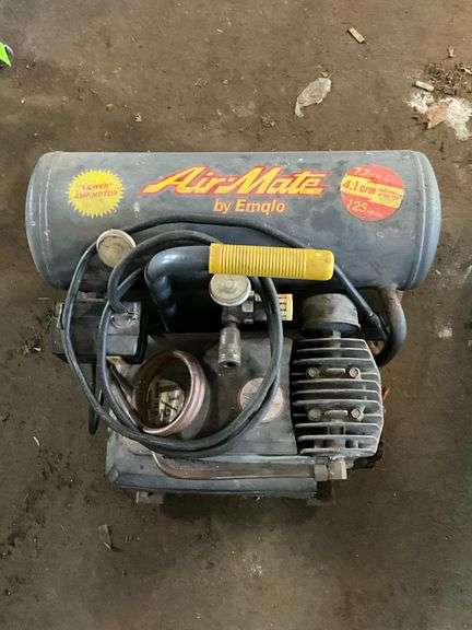 Air-Mate portable air compressor image