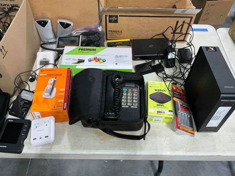 Collection of electronics image