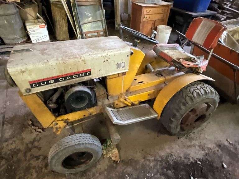 Cub Cadet 100 mower, condition unknown image