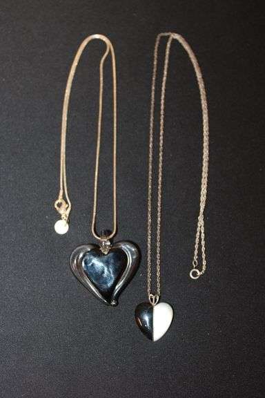 18" sterling silver snake chain with 1 1/2" glass heart pendant image