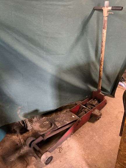 Blackhawk large floor jack, non-working condition image