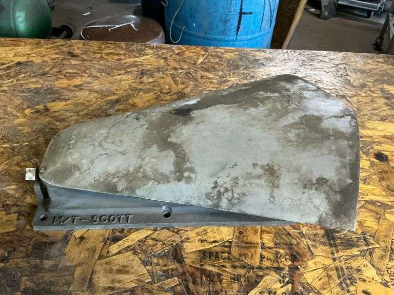 M/T Scott fuel injection scoop image