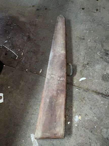 Wooden gun case image