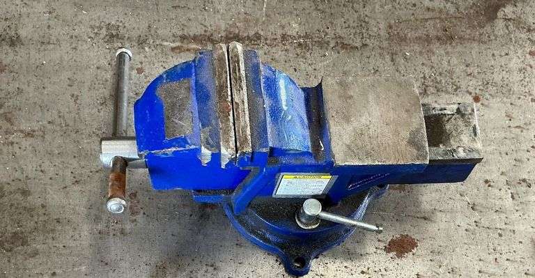 3" Irwin bench vise image
