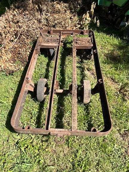 Railroad cart frame image