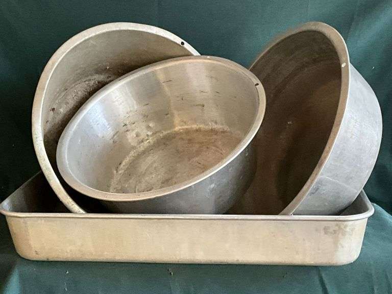Aluminum dish pan image