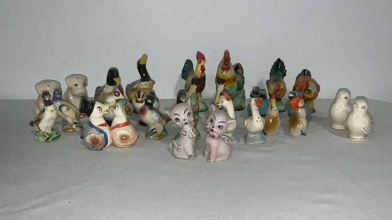 Salt & pepper shakers with cork stoppers image