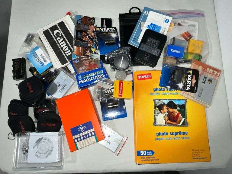 Camera accessories image