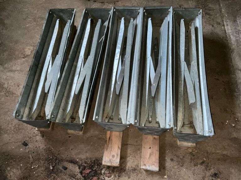 5 folding sawhorses image