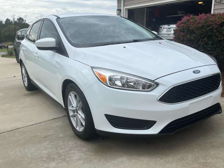 2018  FORD  Focus SE image
