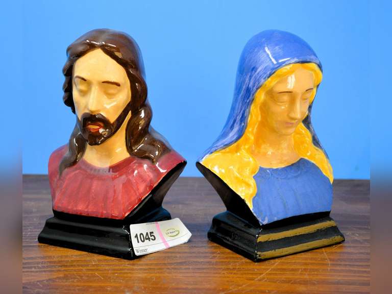 MARY & JESUS FIGURINE BOOKENDS 7" H X 5" W X 3" D