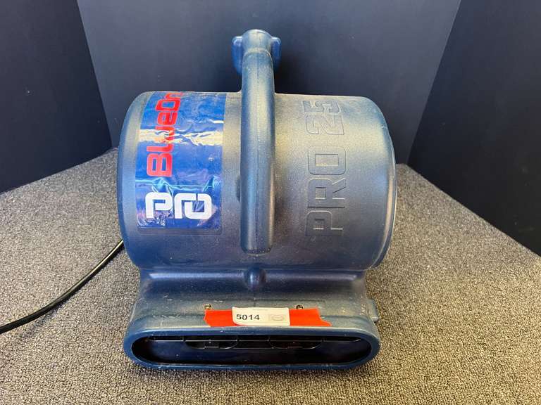 Blue on pro 25 fan, powers up, see pictures for details. image