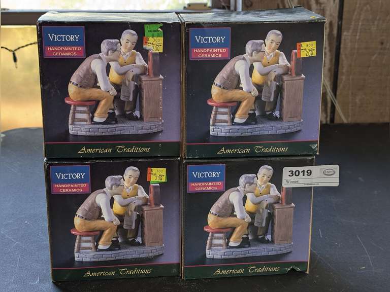 FOUR VINTAGE VICTORY HANDPAINTED CERAMICS AMERICAN TRADITIONS FIGURINES IN ORIGINAL BOXES image