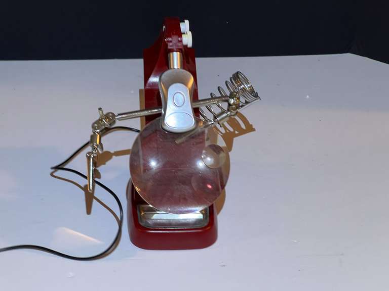 BR1…Helping hand magnifier soldering station, working condition unknown, see pictures for details. image