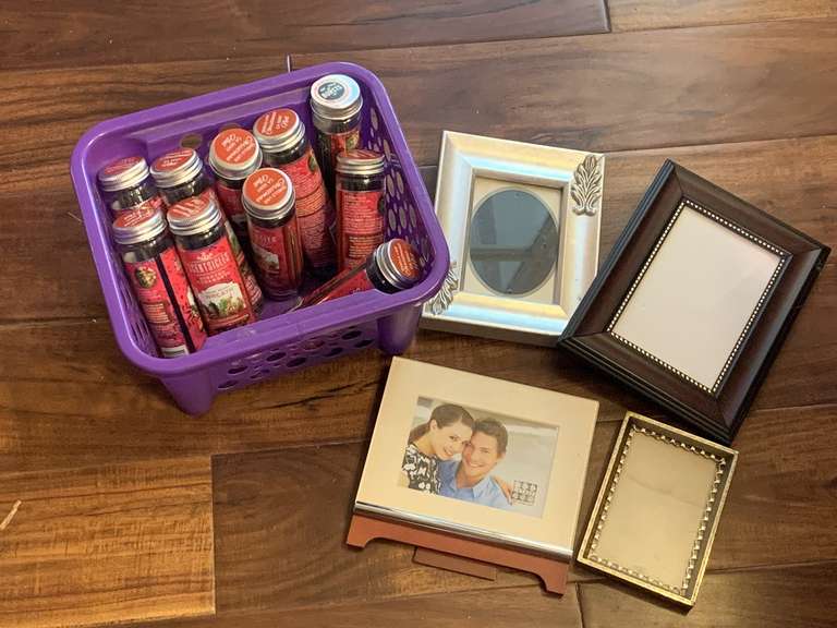 BASKET FULL OF SCENTSICLES & ASSORTMENT OF PHOTO FRAMES - DEN image