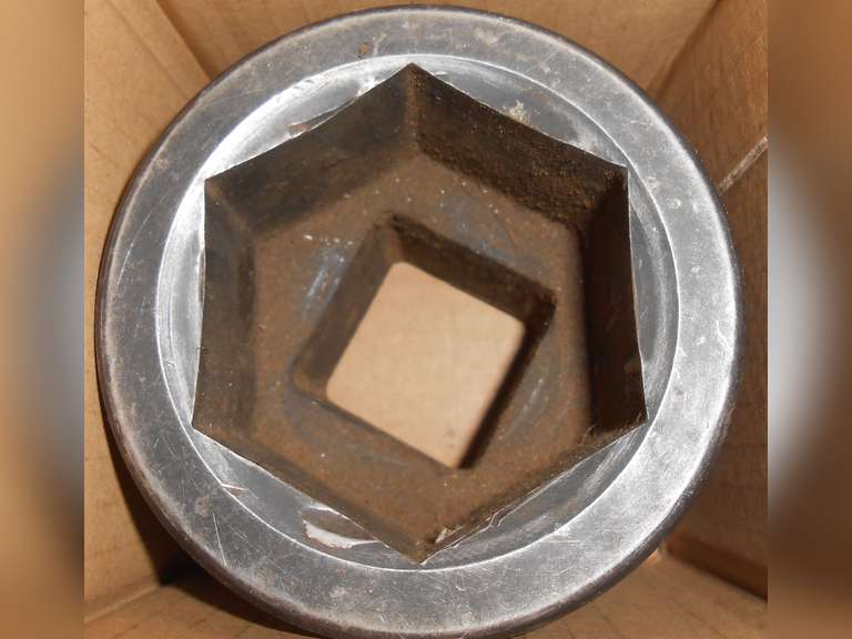 1 1/2" DRIVE, 2 3/8" IMPACT SOCKET (1) PC image