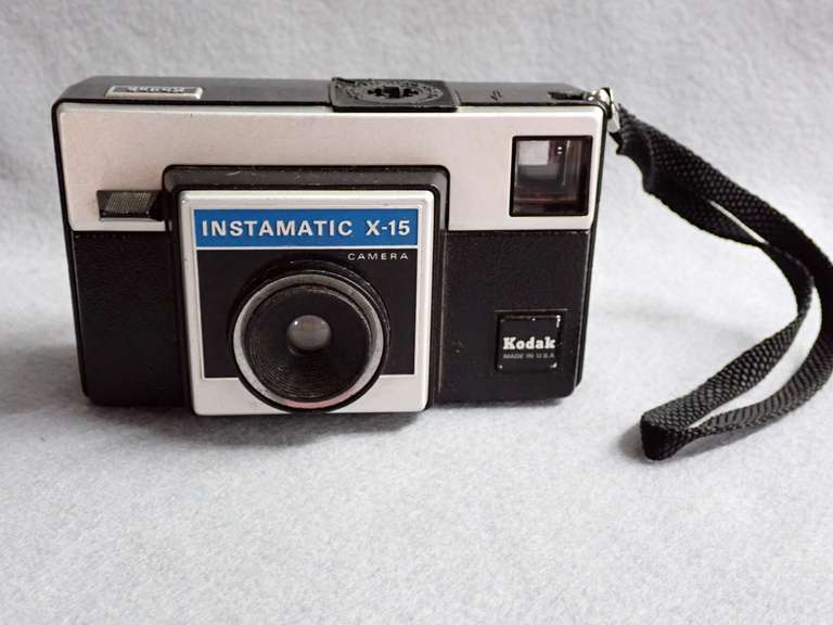 Kodak Instamatic X-15 Film Camera image