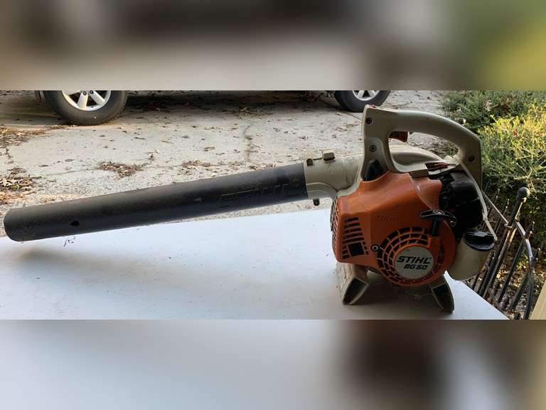 STIHL BG 50 GAS BLOWER - GARAGE image