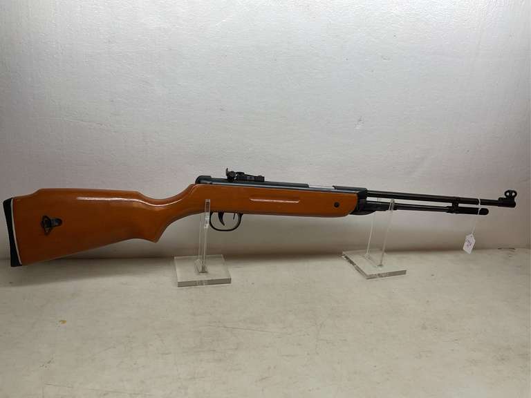 CHINESE  B 3 UNDER LEVER PELLET RIFLE CHINESE B 3 UNDER LEVER PELLET RIFLE image