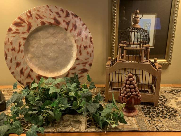 LOT TO INCLUDE WOODEN/METAL SMALL DECORATIVE BIRD CAGE, LEOPARD PRINT RUNNER & MORE - DEN image