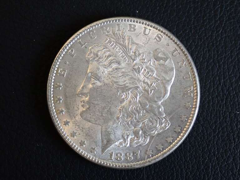1887 MORGAN SILVER DOLLAR COIN