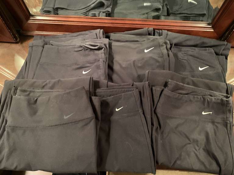 6 PAIR NIKE ATHLETIC PANTS SIZE XL - UP MASTER BED image