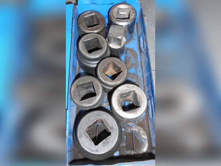 1" DRIVE SOCKETS & ADAPTER (8) PCS image