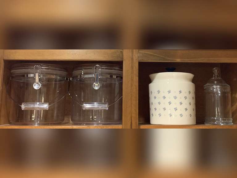 SHELF LOT TO INCLUDE 2 LARGE ACRYLIC CANISTERS & MORE - KITCHEN image